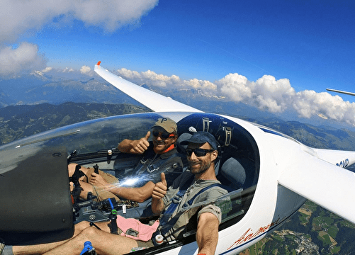 Vol en planeur au-dessus des vignes de Savoie avec Soaring Adventures